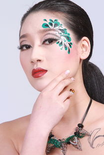 香港短期学化妆 香港化妆师一个月多少钱