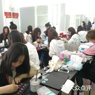 美容化妆培训学校上海 上海化妆美容学校排名