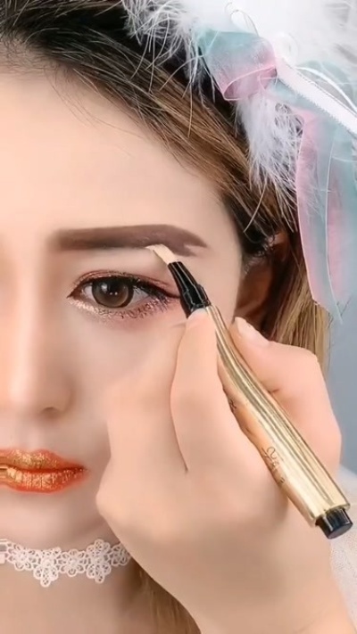 学化妆眼部视频 学化妆眼妆